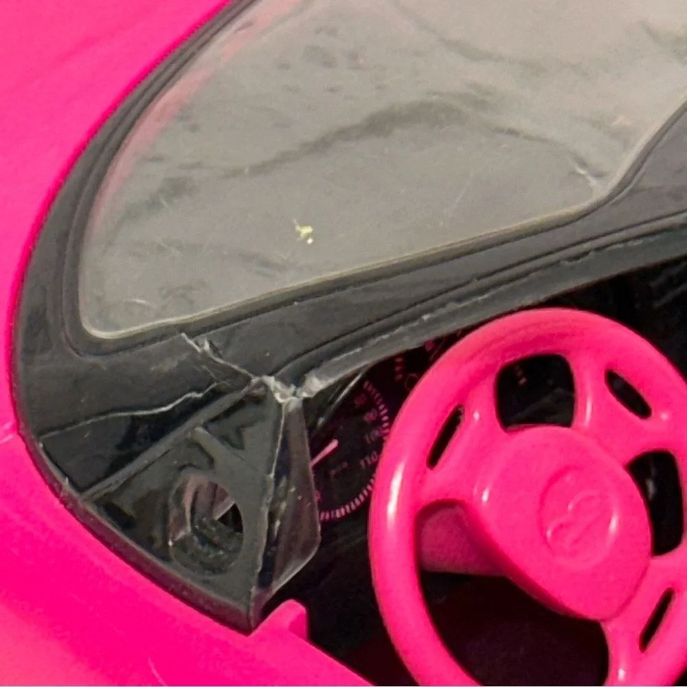 Barbie Car 2009 Mattel Glam Pink Convertible Toy Two-Seater Adjustable Seat Belt